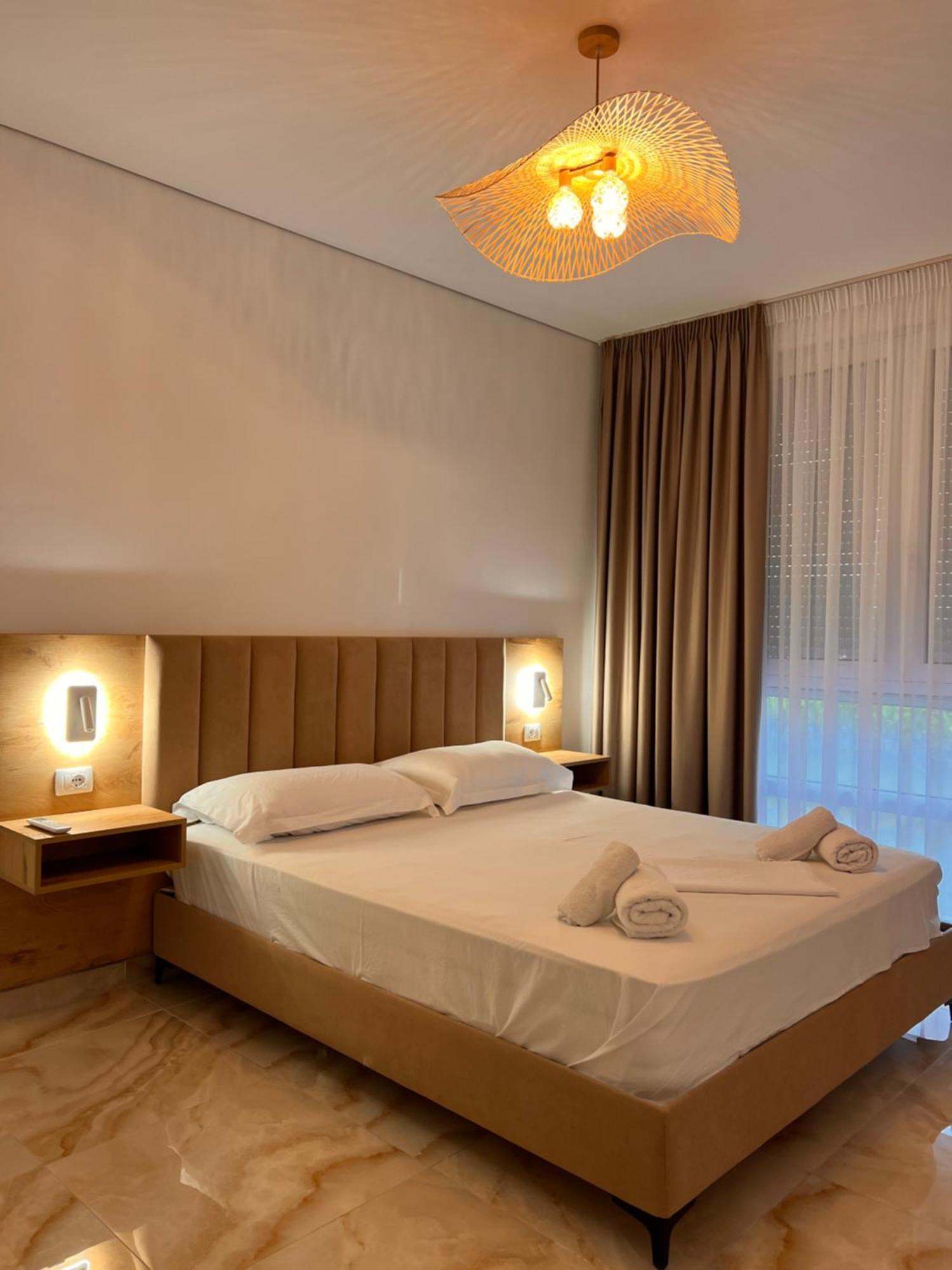 Pine Apartments At San Pietro Resort Durres Exterior photo